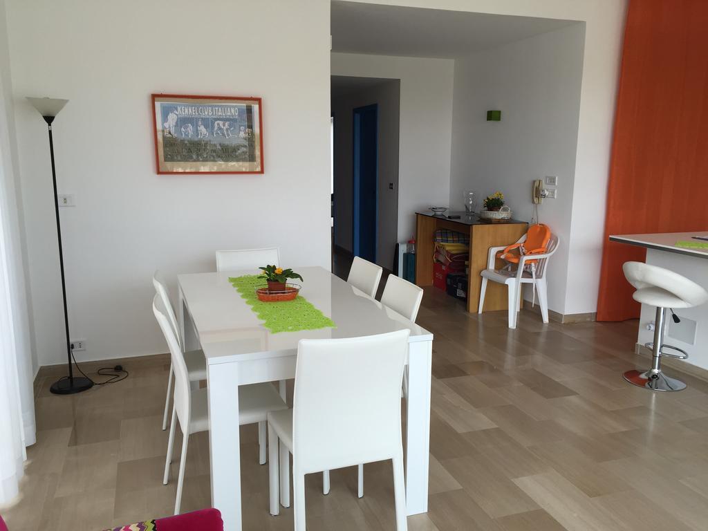 La Terrazza Sul Porto Villa Marina di Ragusa Bilik gambar